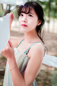 美女玉足